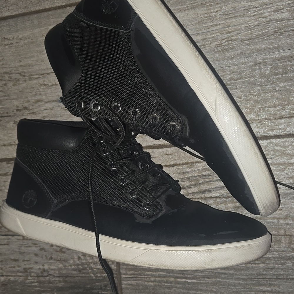 Timberland Men's Black and White Sneakers